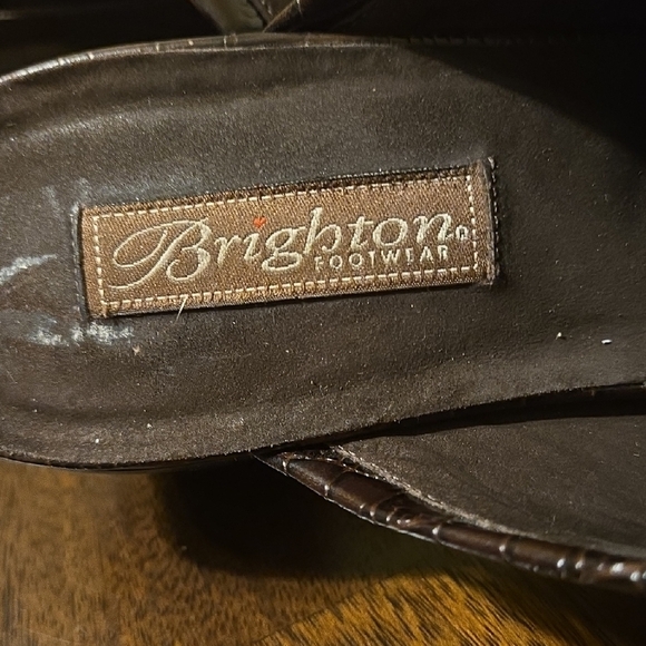 Brighton Brown Embroidered Clogs for Comfort - Picture 3 of 5